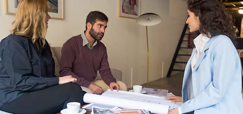 How We Determine Your Selling a House in Disrepair Offer in Smithtown, NY?