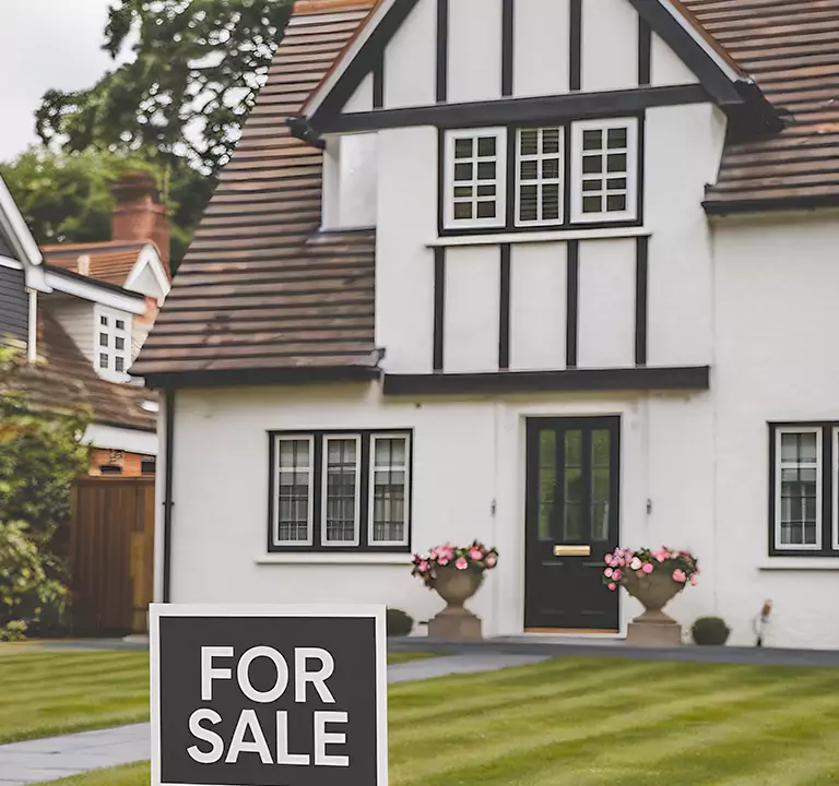 The Top-Rated Buyer to Sell House Off Market in Smithtown, NY