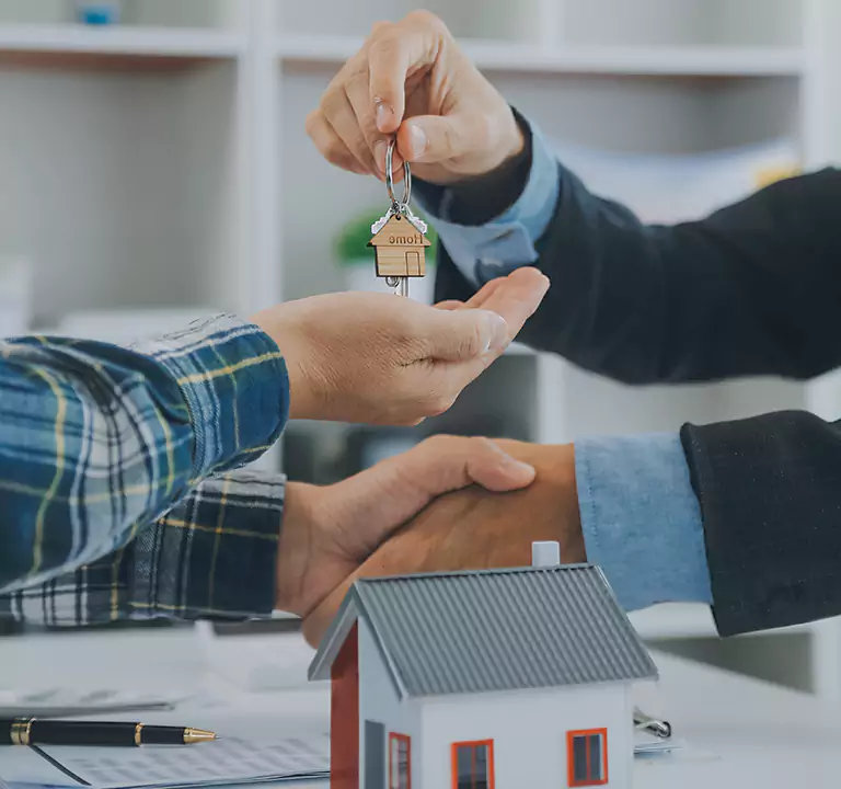 Top-Notch Company to Sell House Without Agent in Smithtown, NY